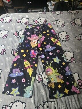 NWT Romwe X Carebears Pants